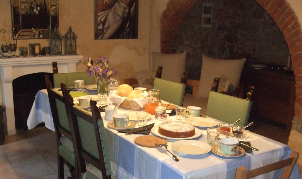 Casa Di Alfredo B&B - Citr9039 Mioglia Buitenkant foto
