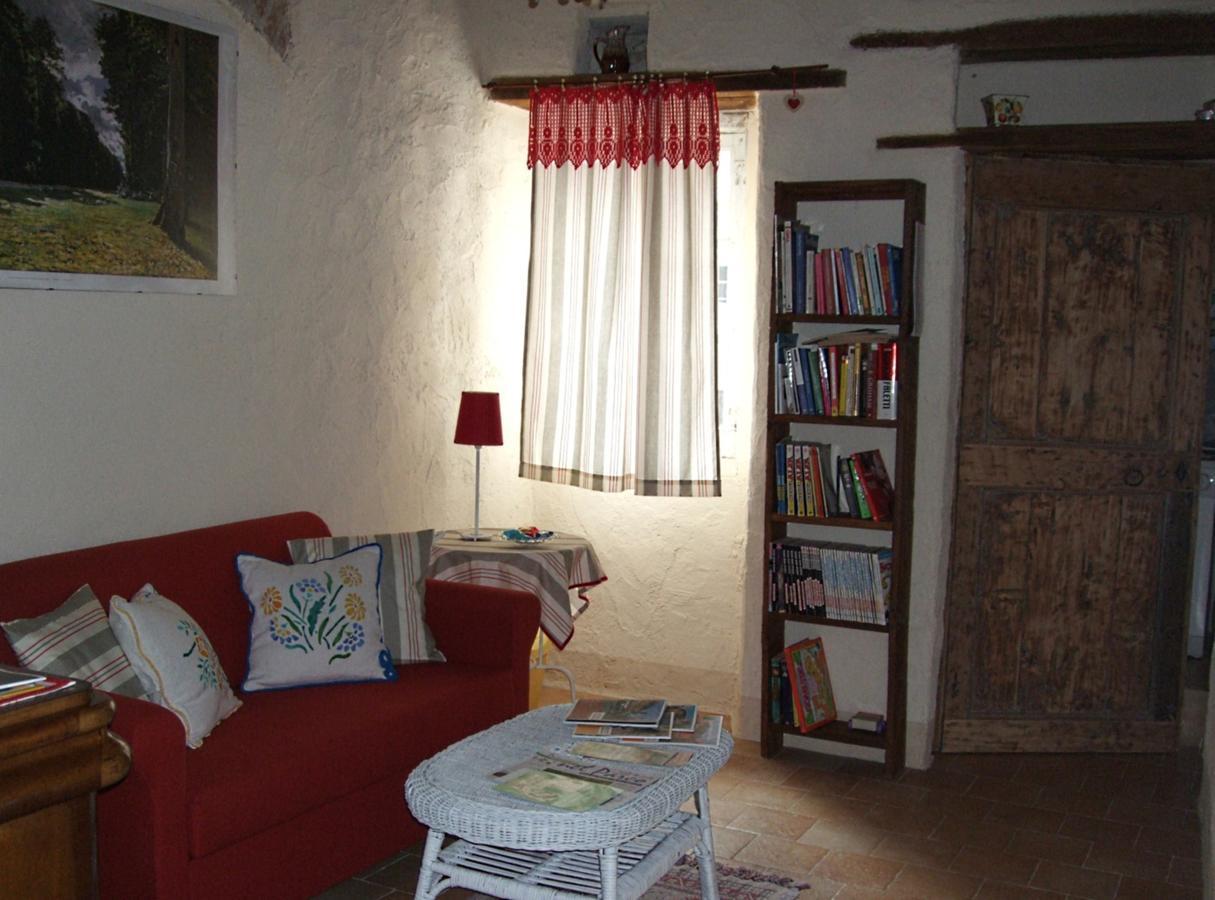 Casa Di Alfredo B&B - Citr9039 Mioglia Buitenkant foto